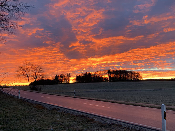 Foto Morgenroter Himmel Bayern - [tags]